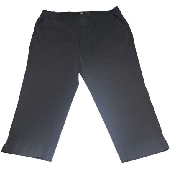 Torrid Black Ponte Cropped Pull-On Pants - 3 - Picture 1 of 5